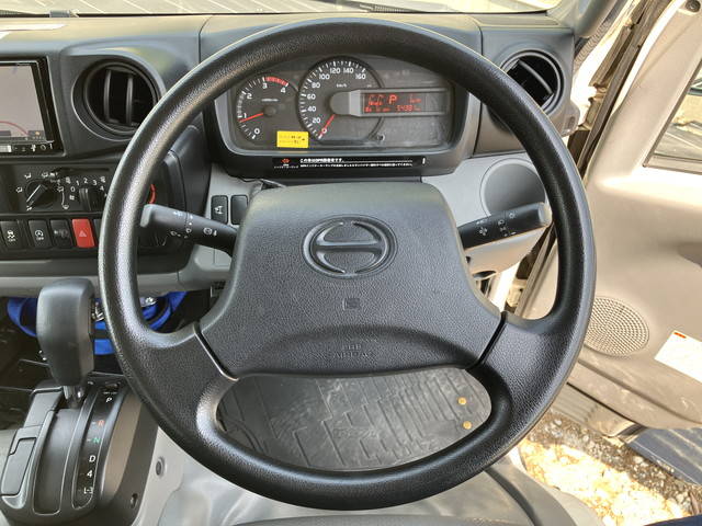 日野デュトロアルミバン小型（2t・3t）[写真36]