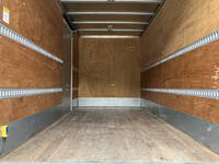 いすゞエルフアルミバン小型（2t・3t）[写真17]