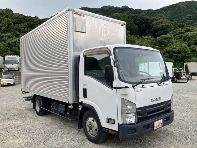 いすゞエルフアルミバン小型（2t・3t）[写真03]