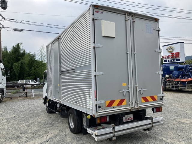 いすゞエルフアルミバン小型（2t・3t）[写真04]