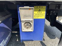 いすゞエルフ冷凍車（冷蔵車）小型（2t・3t）[写真21]