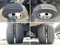 いすゞエルフ冷凍車（冷蔵車）小型（2t・3t）[写真23]