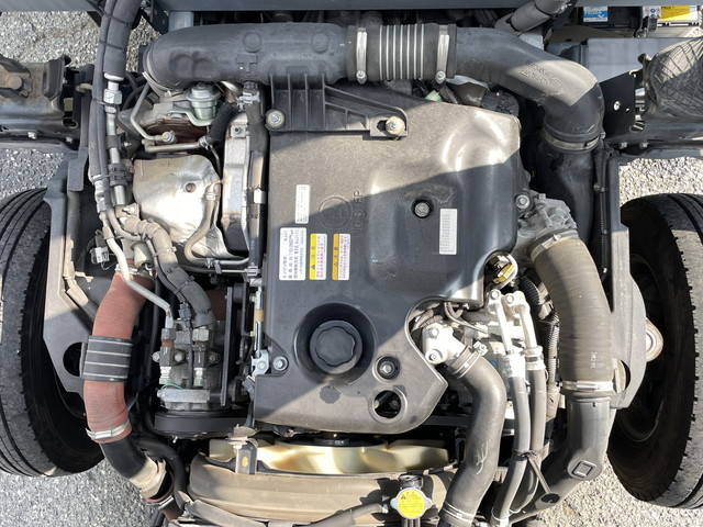 いすゞエルフ冷凍車（冷蔵車）小型（2t・3t）[写真26]