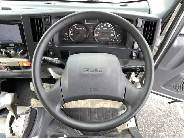 いすゞエルフ冷凍車（冷蔵車）小型（2t・3t）[写真35]