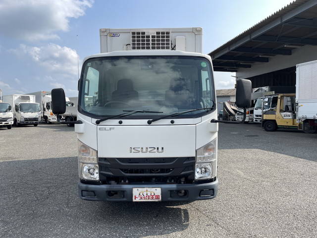 いすゞエルフ冷凍車（冷蔵車）小型（2t・3t）[写真09]