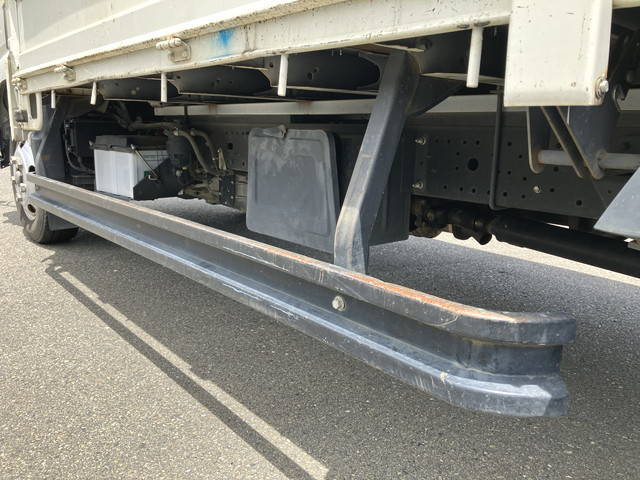 日野デュトロ平ボディ小型（2t・3t）[写真14]
