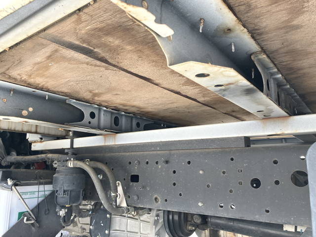 日野デュトロ平ボディ小型（2t・3t）[写真19]