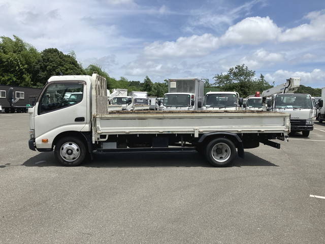 日野デュトロ平ボディ小型（2t・3t）[写真05]