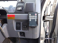 三菱ふそうキャンタークレーン3段小型（2t・3t）[写真33]