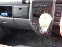 三菱ふそうキャンタークレーン3段小型（2t・3t）[写真36]