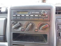 三菱ふそうキャンタークレーン3段小型（2t・3t）[写真37]