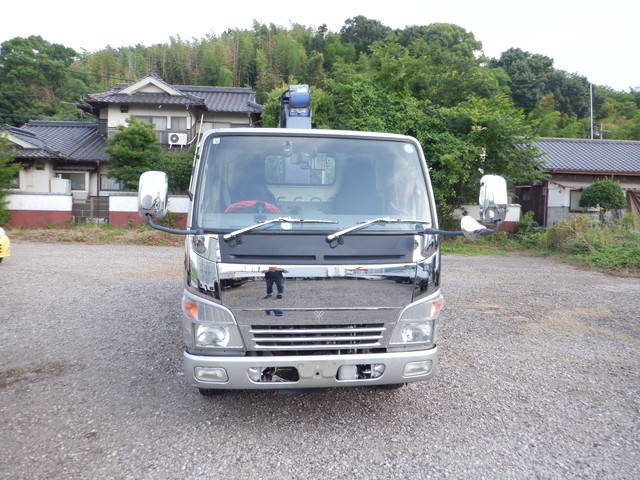 三菱ふそうキャンタークレーン3段小型（2t・3t）[写真04]