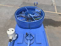 いすゞエルフ汚泥吸引車小型（2t・3t）[写真11]