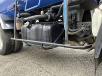 いすゞエルフ汚泥吸引車小型（2t・3t）[写真19]