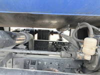 いすゞエルフ汚泥吸引車小型（2t・3t）[写真24]