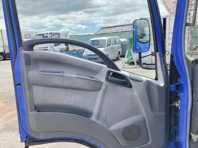 いすゞエルフ汚泥吸引車小型（2t・3t）[写真28]