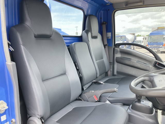 いすゞエルフ汚泥吸引車小型（2t・3t）[写真34]