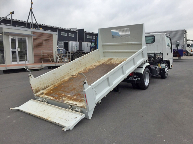 いすゞエルフローダーダンプ小型（2t・3t）[写真02]