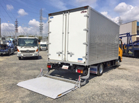 いすゞエルフアルミバン小型（2t・3t）[写真02]