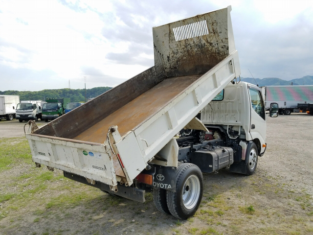 トヨタトヨエースダンプ小型（2t・3t）[写真02]