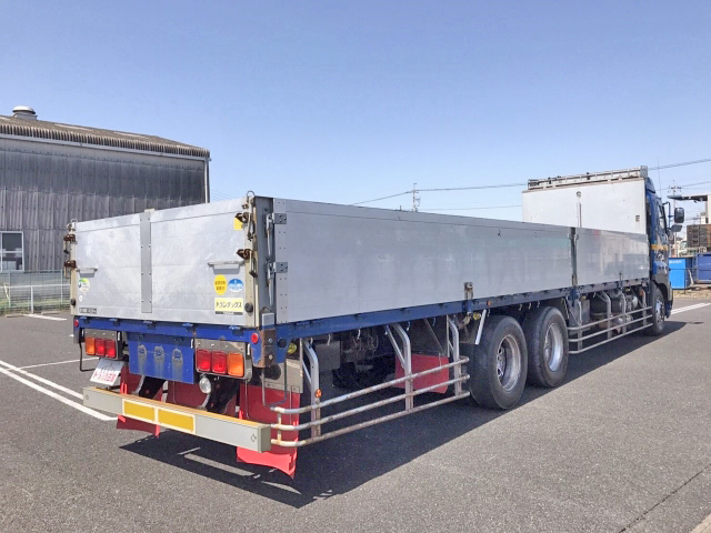 日野プロフィアアルミブロック大型（10t）[写真02]