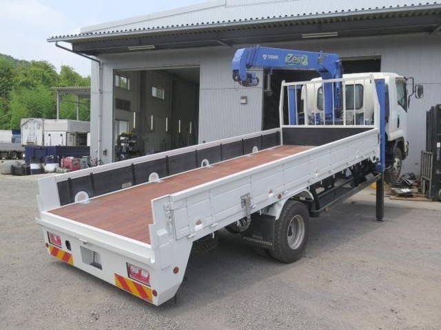 いすゞフォワードセルフクレーン4段中型（4t）[写真13]