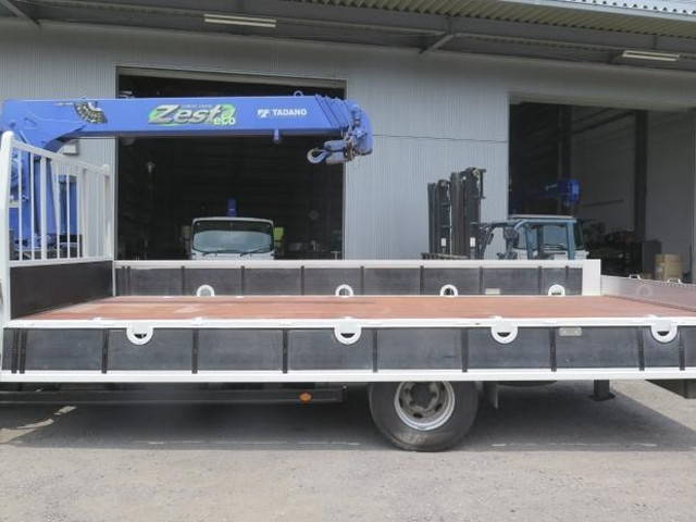 いすゞフォワードセルフクレーン4段中型（4t）[写真16]