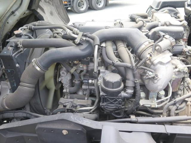 いすゞフォワードセルフクレーン4段中型（4t）[写真26]