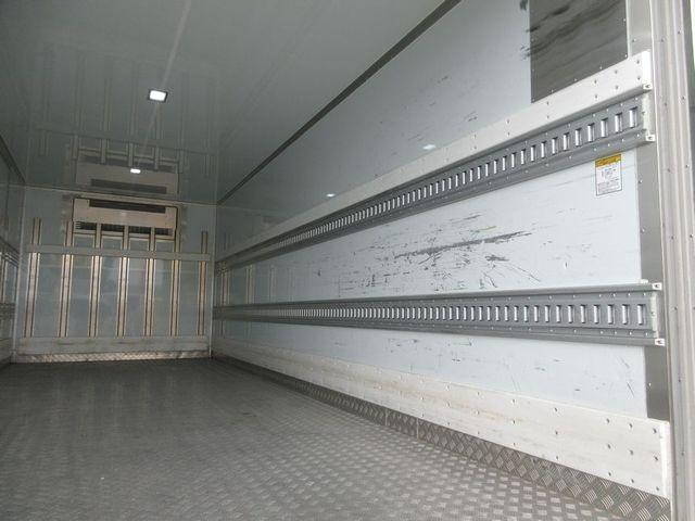 日野レンジャー冷凍車（冷蔵車）中型（4t）[写真18]