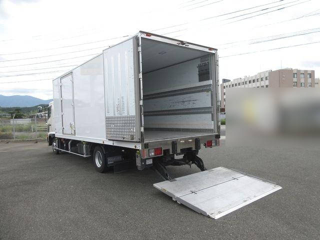 日野レンジャー冷凍車（冷蔵車）中型（4t）[写真03]