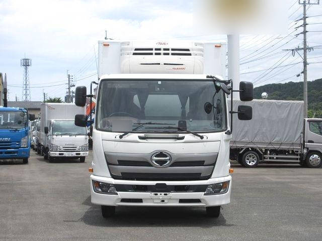 日野レンジャー冷凍車（冷蔵車）中型（4t）[写真04]