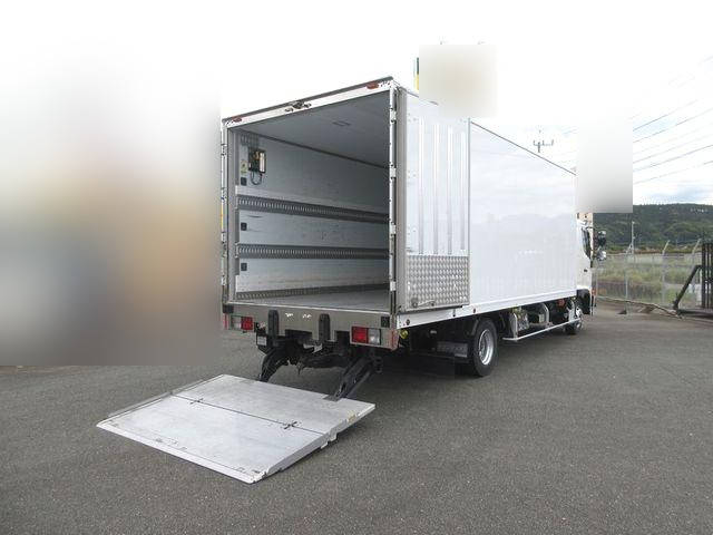 日野レンジャー冷凍車（冷蔵車）中型（4t）[写真09]