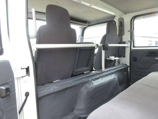 いすゞエルフダブルキャブ（Wキャブ）小型（2t・3t）[写真30]