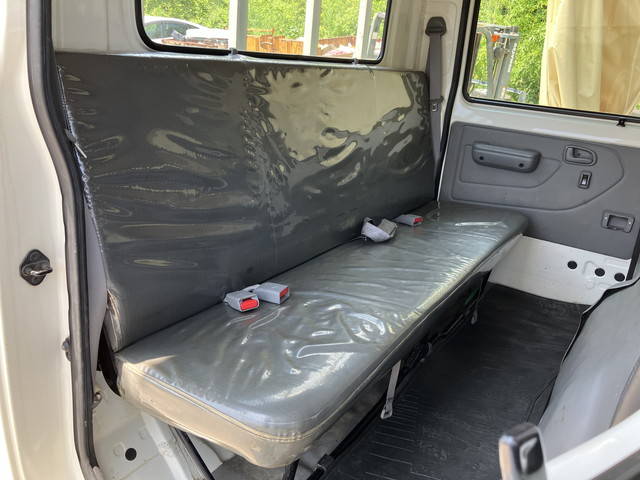 日野デュトロダブルキャブ（Wキャブ）小型（2t・3t）[写真30]
