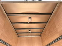 三菱ふそうキャンターアルミバン小型（2t・3t）[写真10]