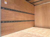 三菱ふそうキャンターアルミバン小型（2t・3t）[写真13]