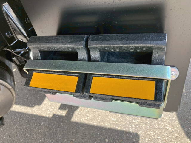 三菱ふそうキャンターアルミバン小型（2t・3t）[写真18]