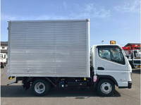 三菱ふそうキャンターアルミバン小型（2t・3t）[写真03]