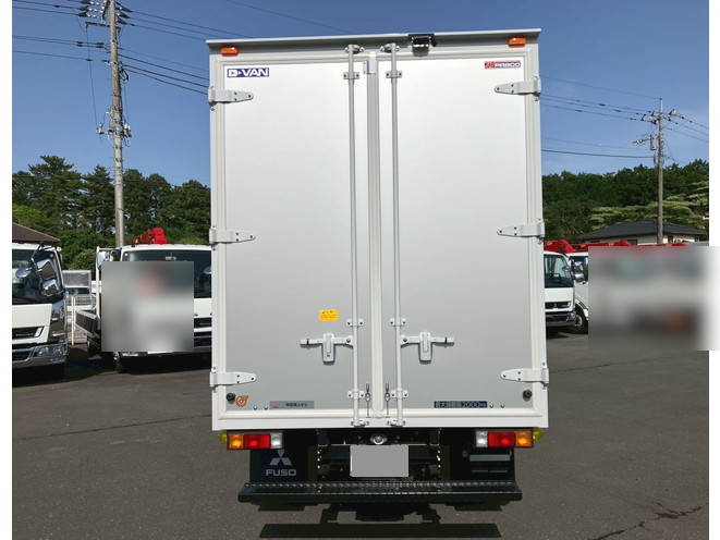 三菱ふそうキャンターアルミバン小型（2t・3t）[写真08]