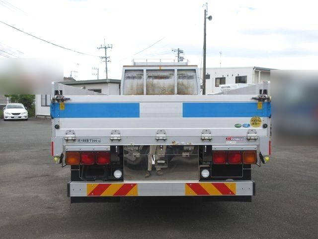 三菱ふそうファイターアルミブロック増トン（6t・8t）[写真05]