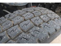 いすゞエルフ冷凍車（冷蔵車）小型（2t・3t）[写真17]