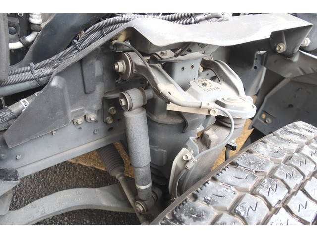 いすゞエルフ冷凍車（冷蔵車）小型（2t・3t）[写真20]