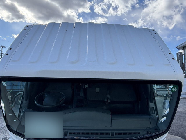 いすゞエルフ冷凍車（冷蔵車）小型（2t・3t）[写真22]