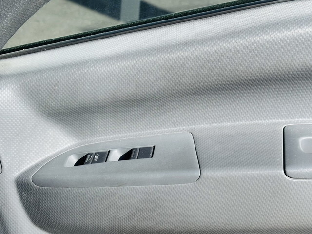 いすゞエルフ冷凍車（冷蔵車）小型（2t・3t）[写真27]