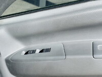 いすゞエルフ冷凍車（冷蔵車）小型（2t・3t）[写真28]