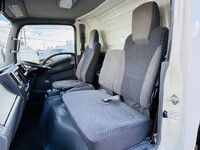 いすゞエルフ冷凍車（冷蔵車）小型（2t・3t）[写真39]