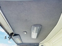 いすゞエルフ冷凍車（冷蔵車）小型（2t・3t）[写真40]