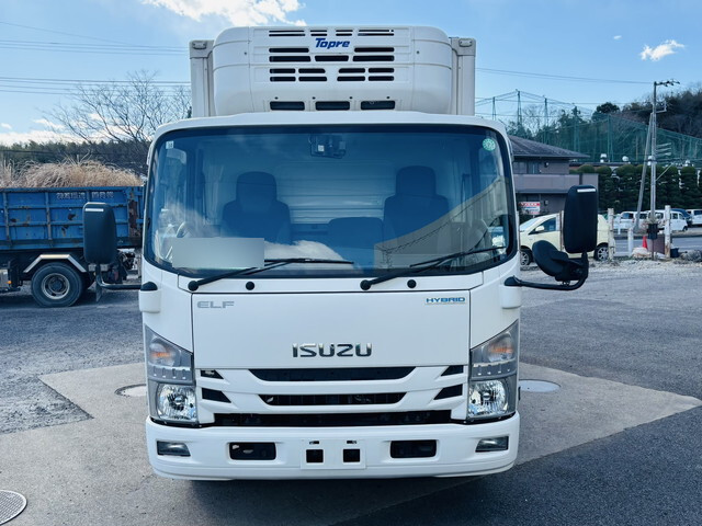 いすゞエルフ冷凍車（冷蔵車）小型（2t・3t）[写真04]
