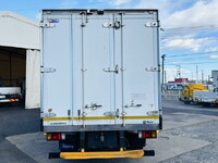 いすゞエルフ冷凍車（冷蔵車）小型（2t・3t）[写真07]