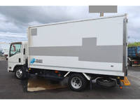 いすゞエルフ冷凍車（冷蔵車）小型（2t・3t）[写真08]